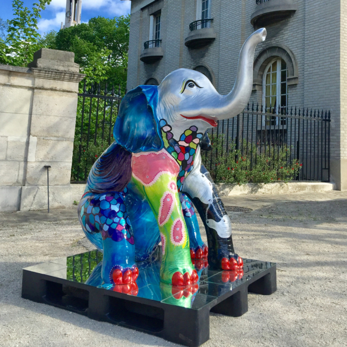 Sculpture contemporaine dans l'espace public par Daphné Dejay